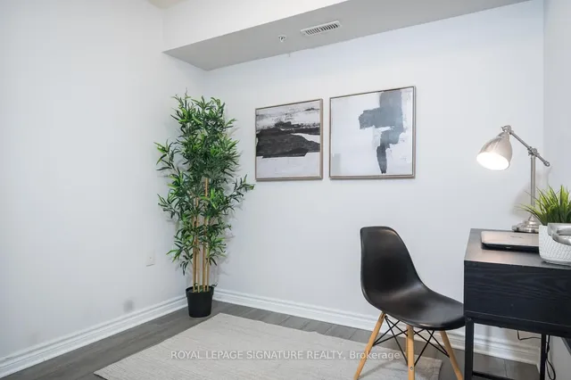 Additional property image - 1340 Main St Unit 208