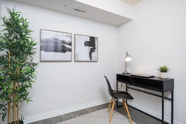 Additional property image - 1340 Main St Unit 208
