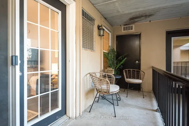 Additional property image - 1340 Main St Unit 208