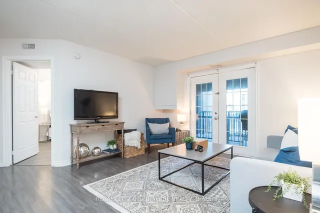 Additional property image - 1340 Main St Unit 208