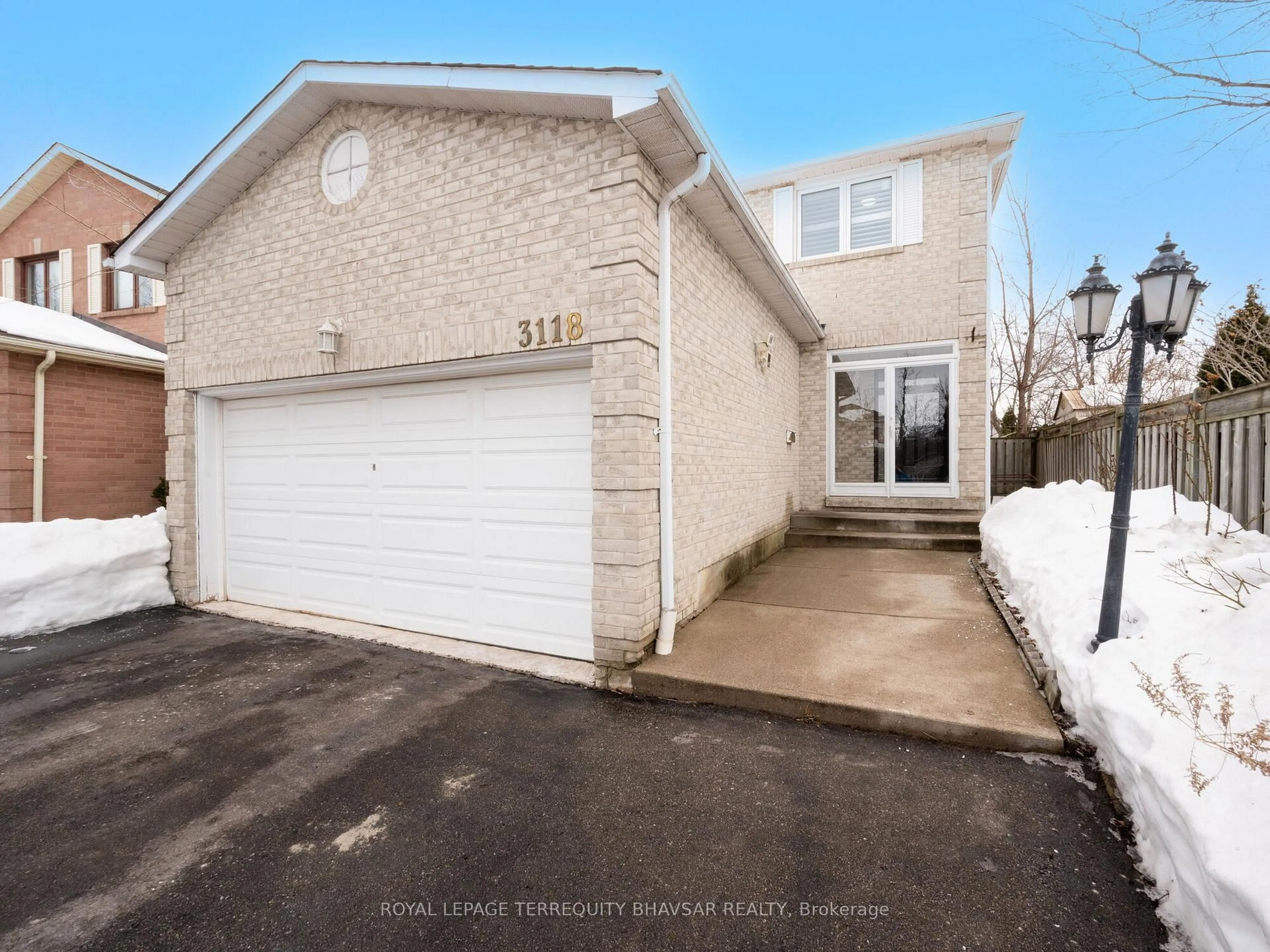 Unknown for 3118 Shadetree Dr, Mississauga Ontario L5N 6P3