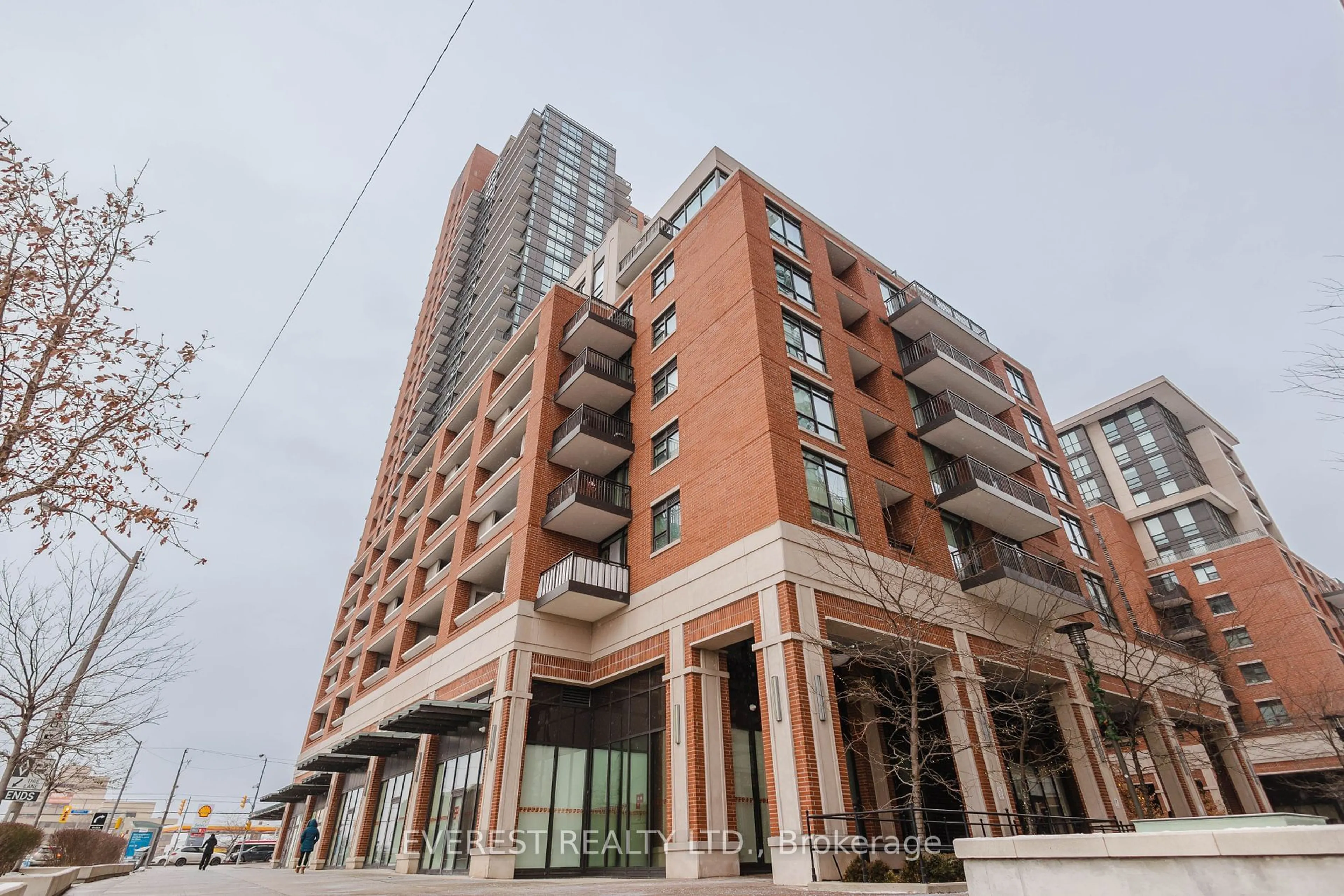 Patio, building for 830 Lawrence Ave #1707, Toronto Ontario M6A 1C3