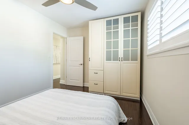 Additional property image - 5247 SPRUCE Ave