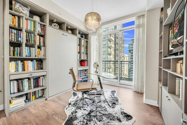 Additional property image - 5033 Four Springs Ave Unit 2211