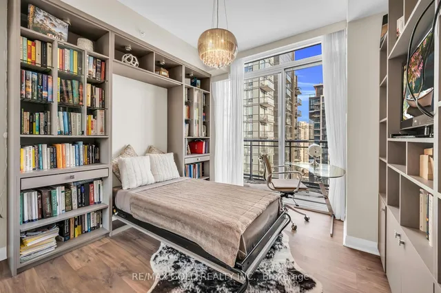 Additional property image - 5033 Four Springs Ave Unit 2211