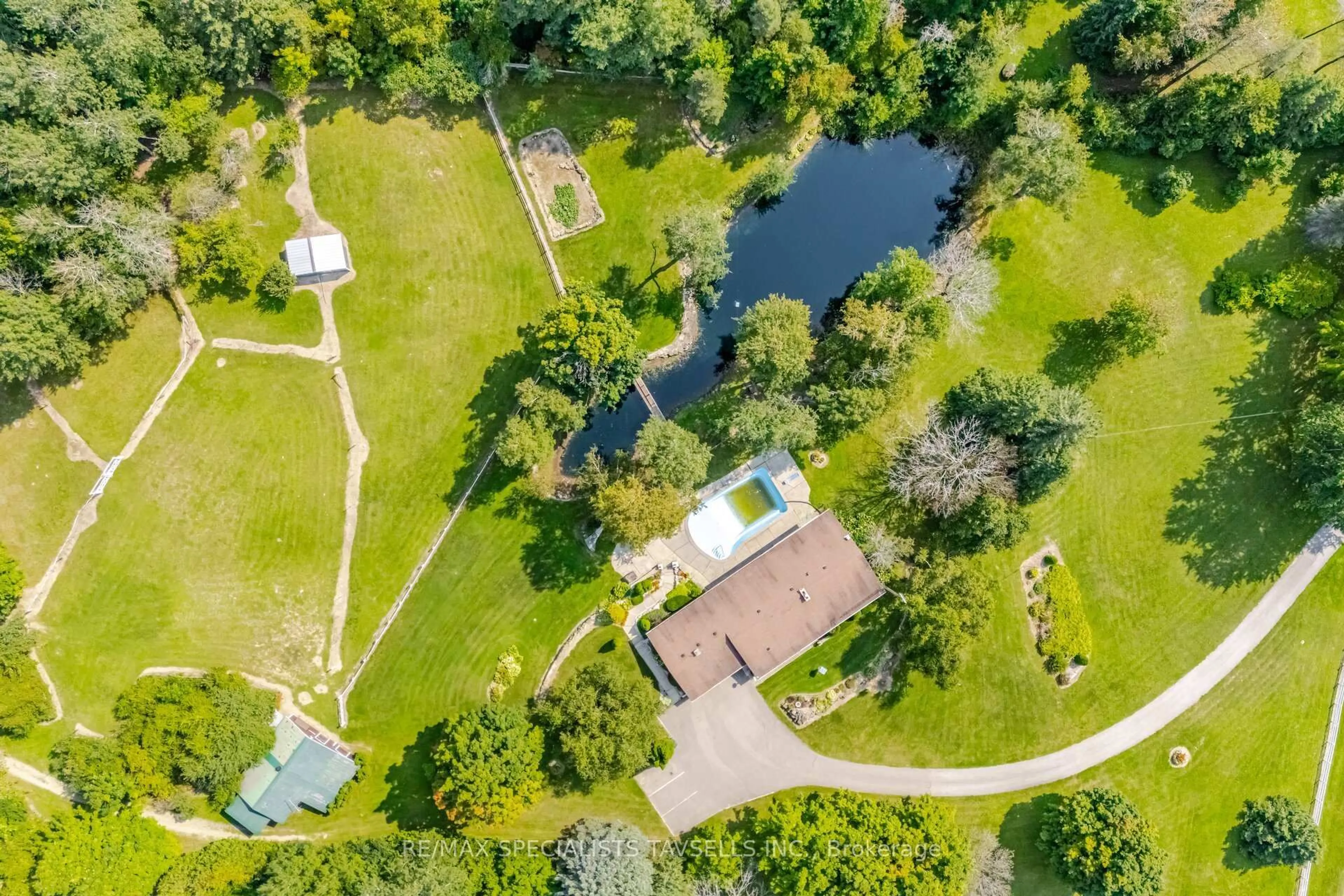 A pic from outside/outdoor area/front of a property/back of a property/a pic from drone, water/lake/river/ocean view for 16735 Mississauga Rd, Caledon Ontario L7K 1M8