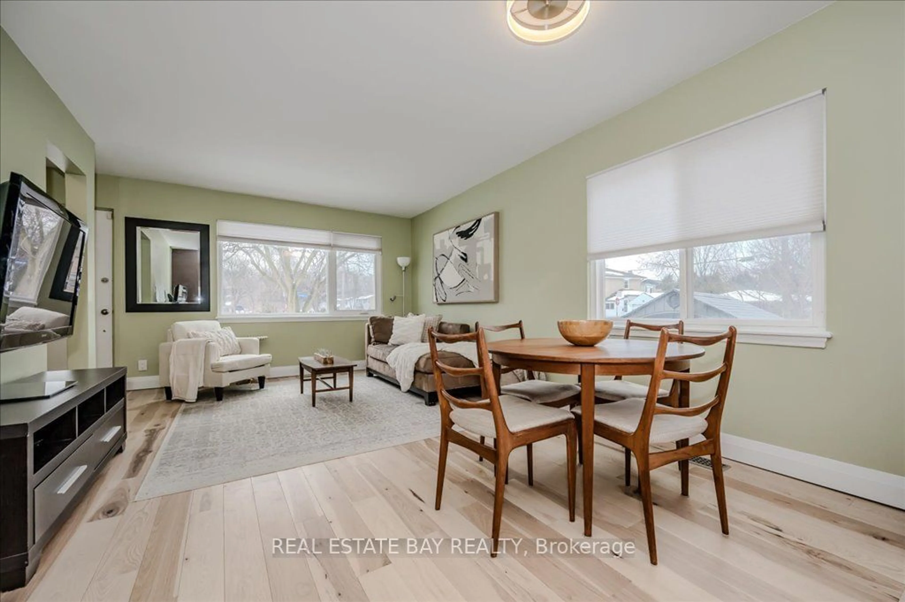 Dining room, wood/laminate floor for 60 Van Stassen Blvd, Toronto Ontario M6S 2N5