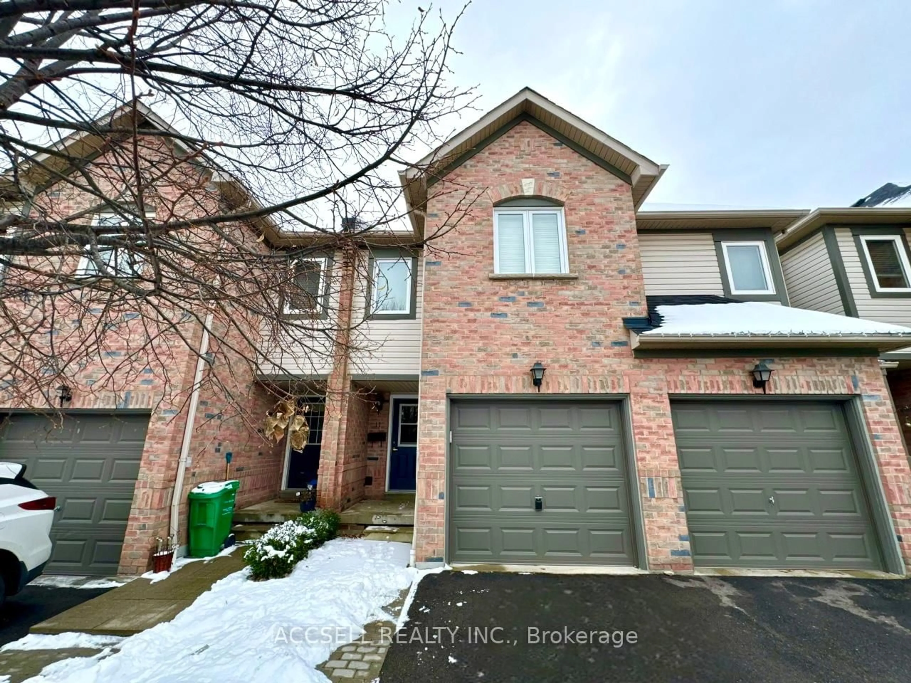 Home with brick exterior material, street for 4600 Kimbermount Ave #11, Mississauga Ontario L5M 5W7