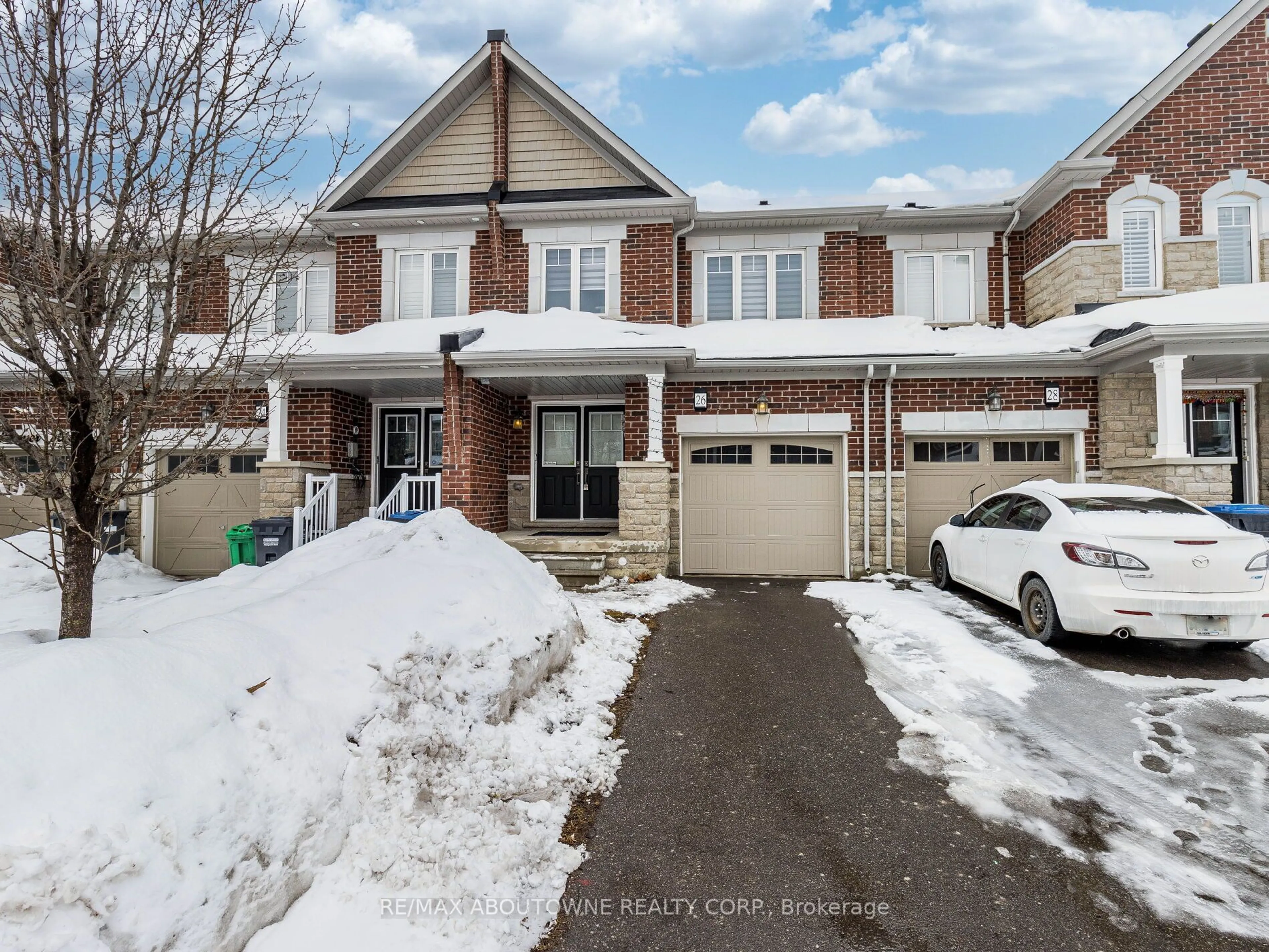 Unknown for 26 Hoover Rd, Brampton Ontario L7A 4N4