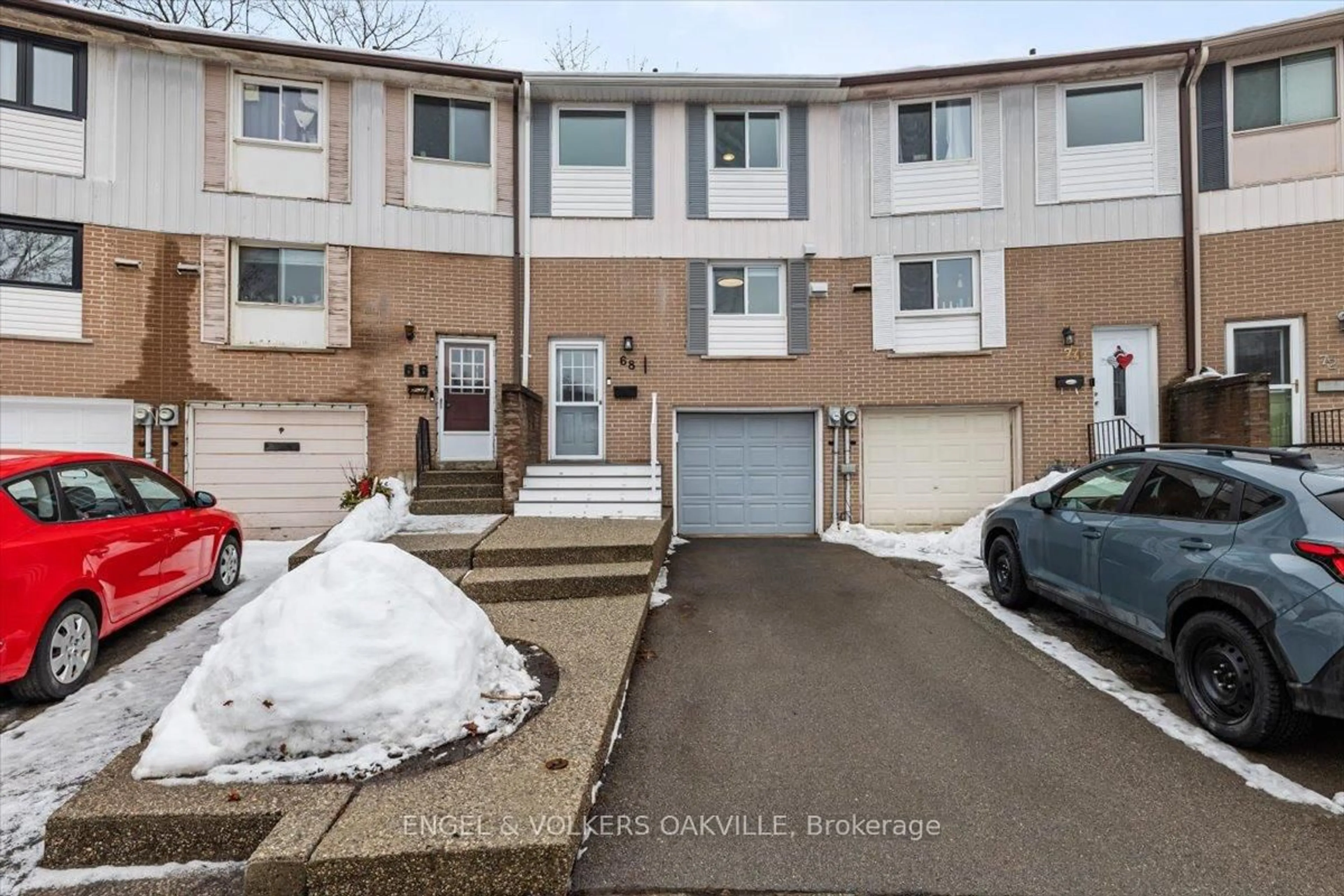 Unknown for 68 Onslow Crt, Oakville Ontario L6H 1J2