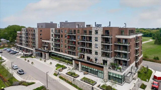 Additional property image - 3290 New St Unit 607