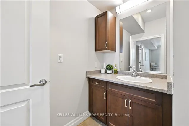 Additional property image - 3290 New St Unit 607
