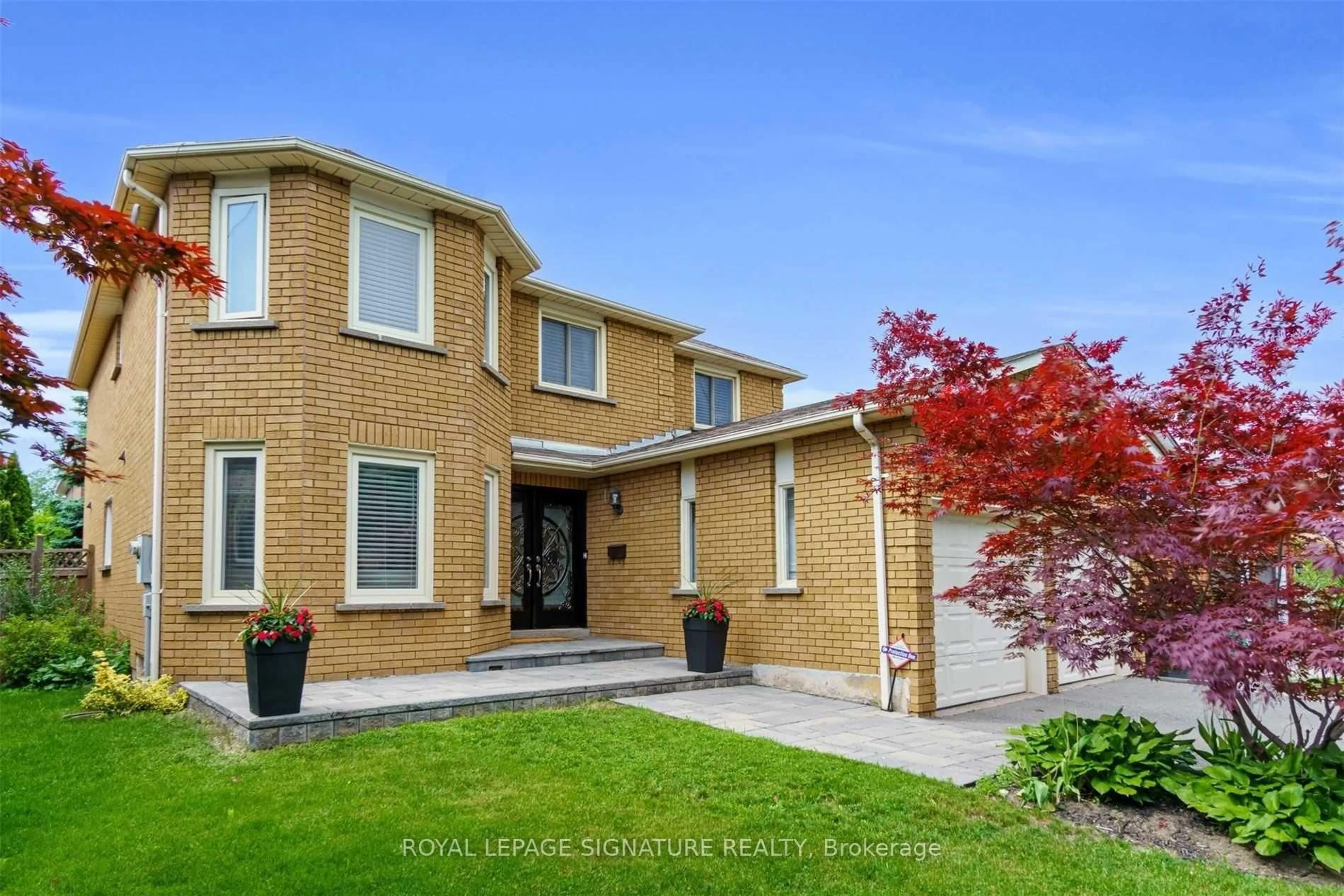 Home with brick exterior material, street for 16 Hyatt Dr, Brampton Ontario L6X 3Y1