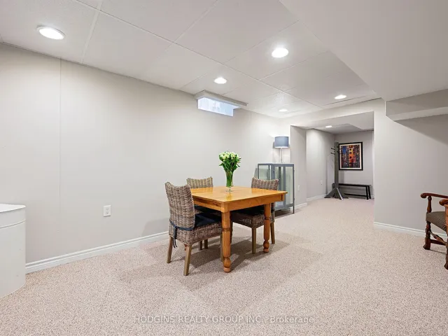 Additional property image - 1534 Hollywell Ave