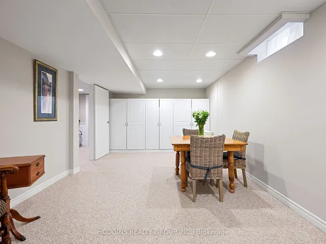 Additional property image - 1534 Hollywell Ave