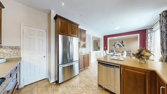 Additional property image - 14 Alboreto Way