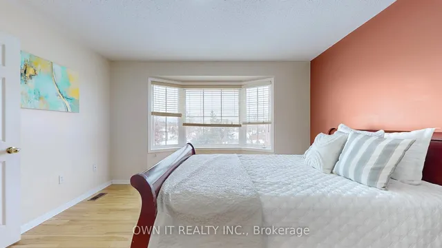 Additional property image - 14 Alboreto Way