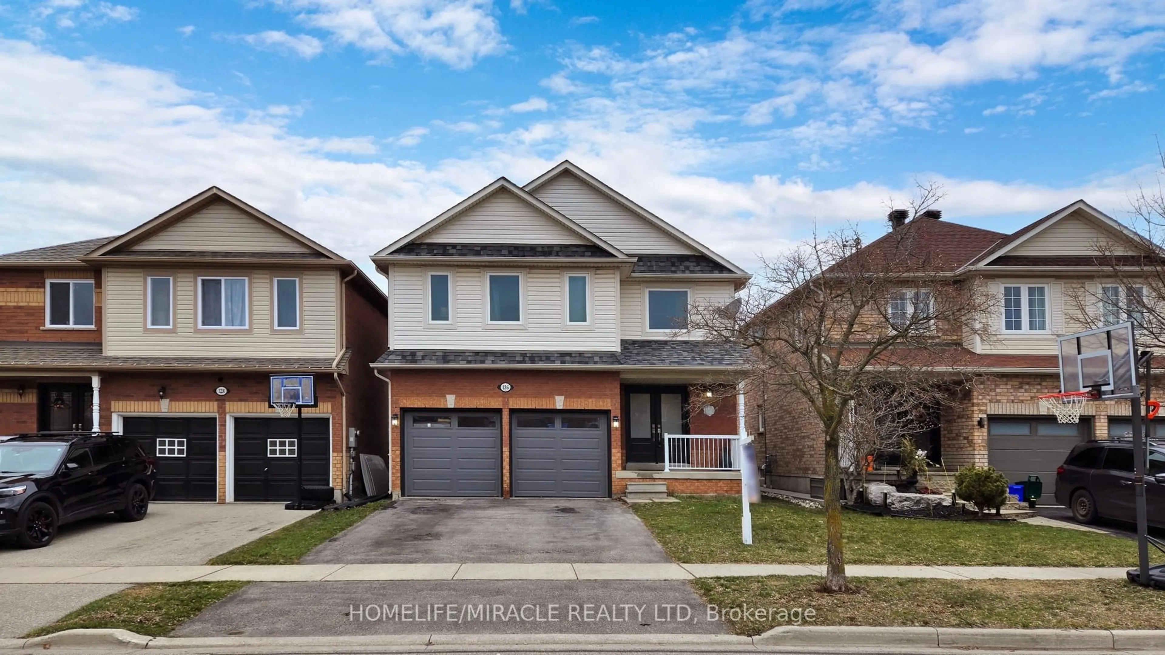 Home with brick exterior material, street for 126 Mowat Cres, Halton Hills Ontario L7G 6C8