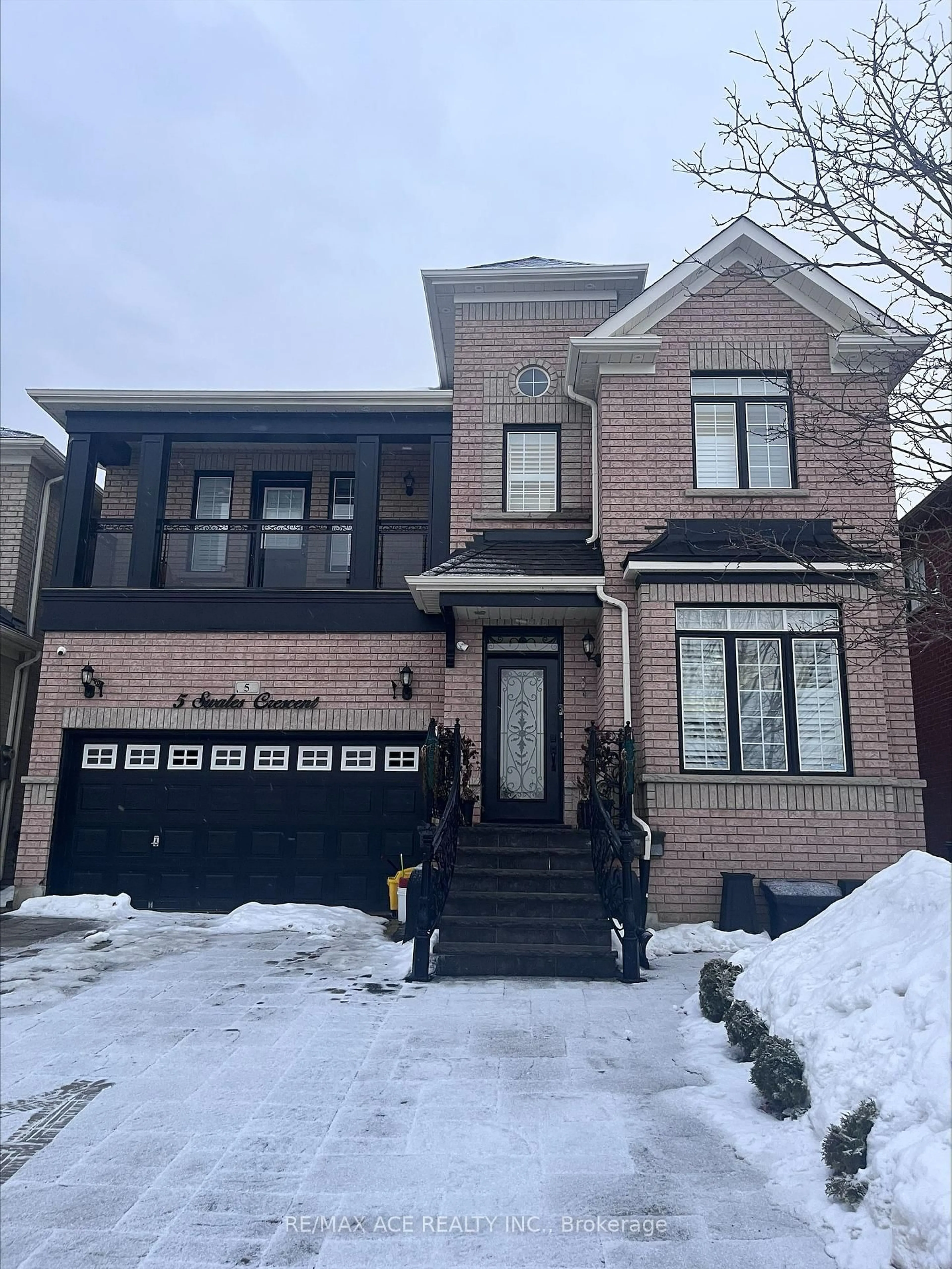 Home with brick exterior material, street for 5 Swales Cres, Brampton Ontario L6R 0G4