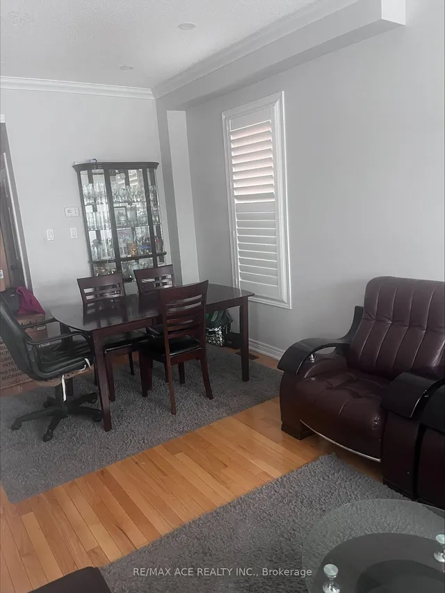 Additional property image - 5 Swales Cres