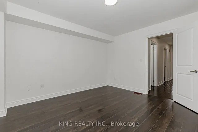 Additional property image - 1812 Burnhamthorpe Rd Unit 92