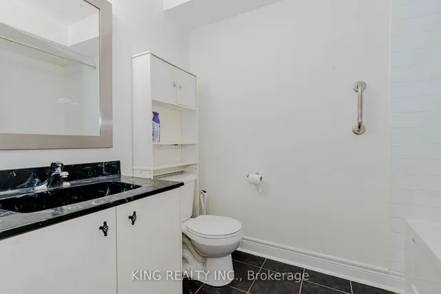 Additional property image - 1812 Burnhamthorpe Rd Unit 92