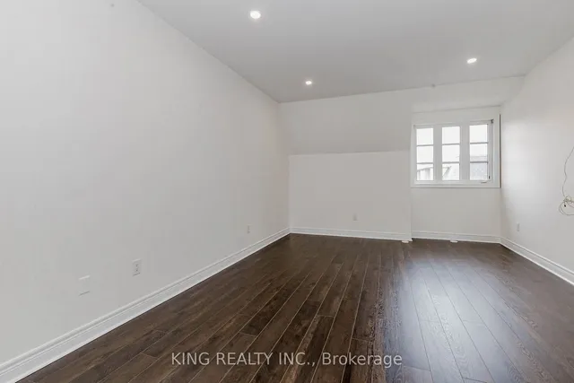Additional property image - 1812 Burnhamthorpe Rd Unit 92