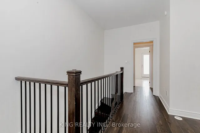 Additional property image - 1812 Burnhamthorpe Rd Unit 92