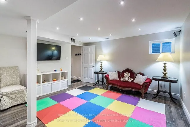 Additional property image - 20 Beechwood Cres