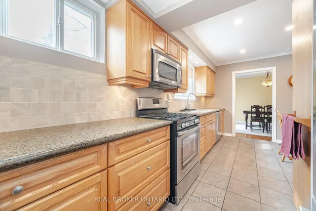Additional property image - 28 Parkview Pl