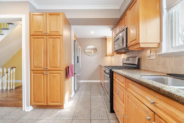 Additional property image - 28 Parkview Pl