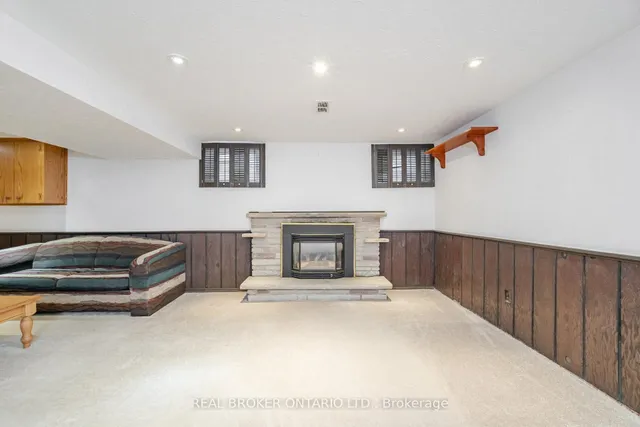 Additional property image - 28 Parkview Pl