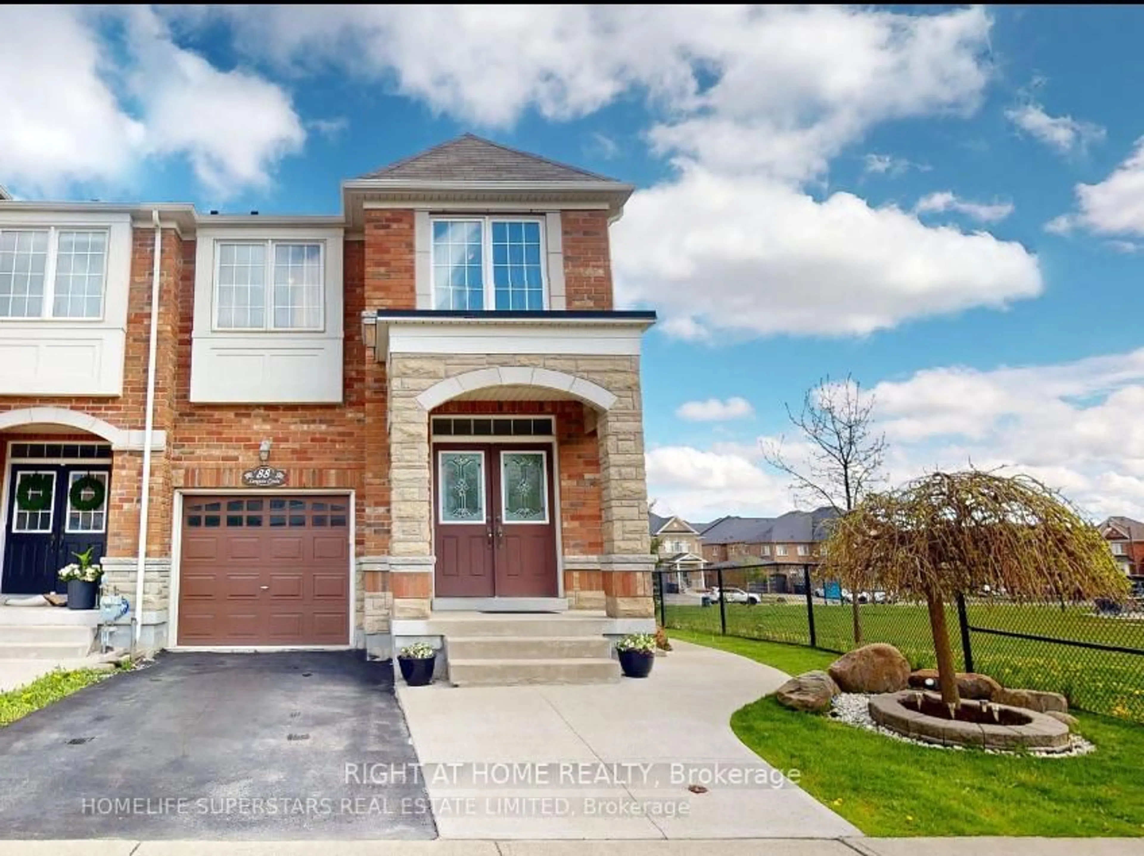 Home with brick exterior material, street for 88 Lorenzo Circ, Brampton Ontario L6R 3N4