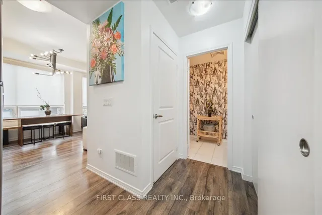 Additional property image - 1120 Briar Hill Ave Unit 307