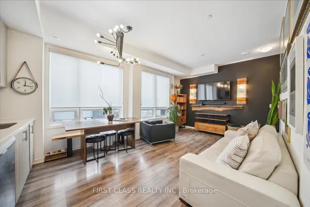 Additional property image - 1120 Briar Hill Ave Unit 307