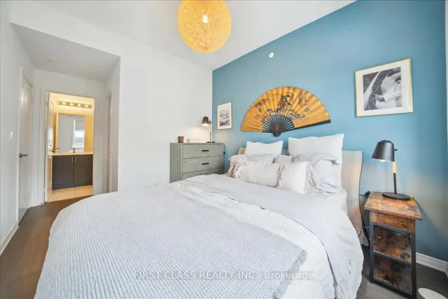 Additional property image - 1120 Briar Hill Ave Unit 307