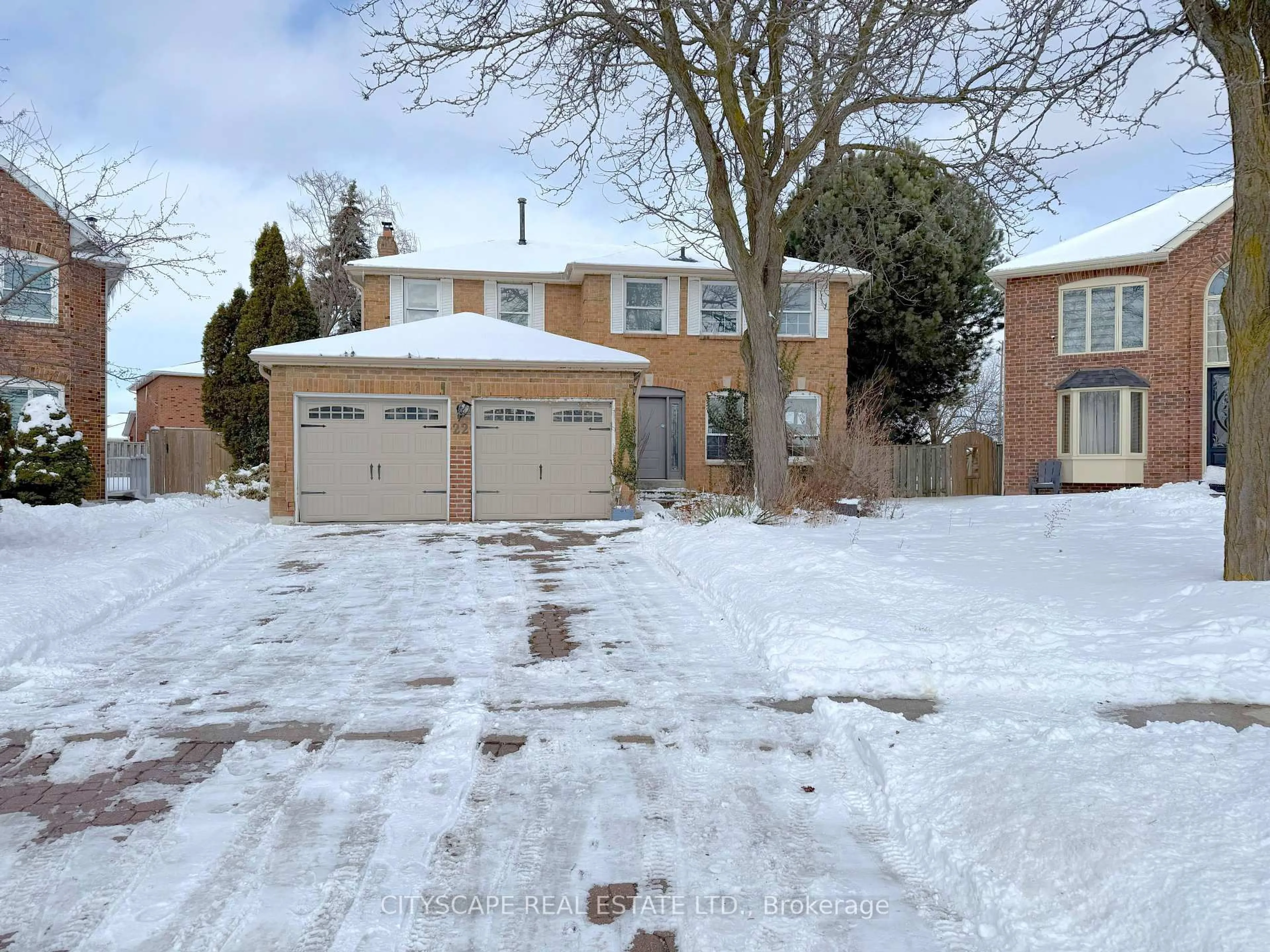 Home with brick exterior material, street for 22 Nottingham Cres, Brampton Ontario L6S 4G4