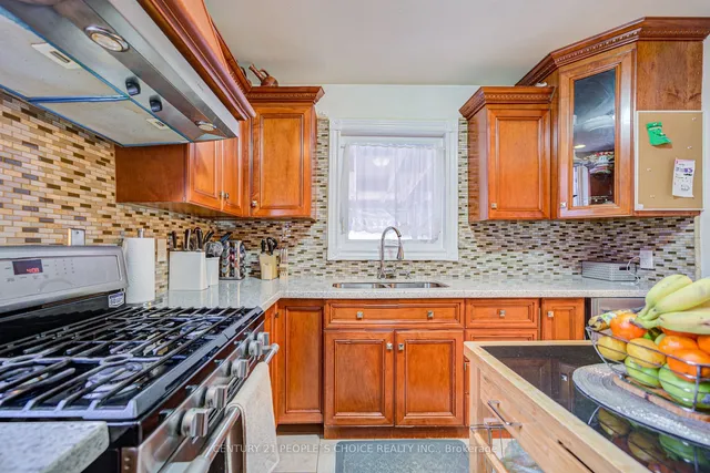 Additional property image - 10 Lakeland Dr