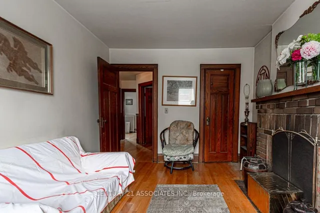 Additional property image - 634 Runnymede Rd