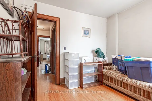 Additional property image - 634 Runnymede Rd
