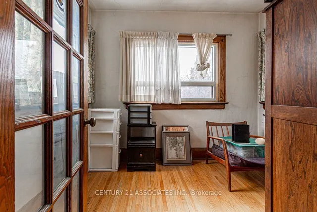 Additional property image - 634 Runnymede Rd