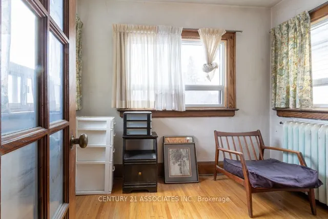 Additional property image - 634 Runnymede Rd