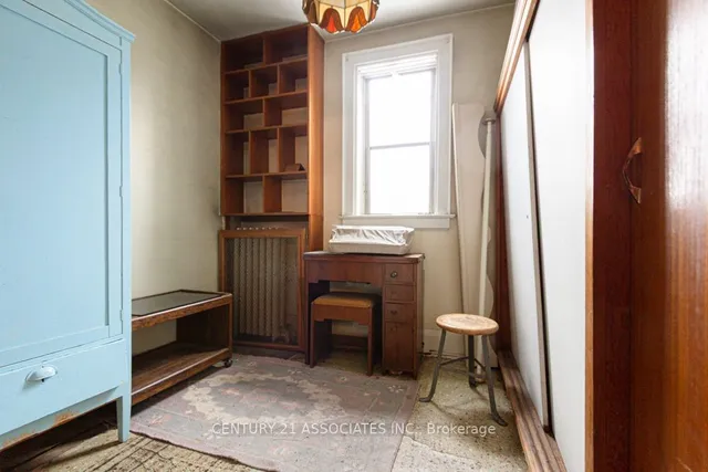 Additional property image - 634 Runnymede Rd