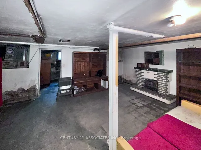 Additional property image - 634 Runnymede Rd
