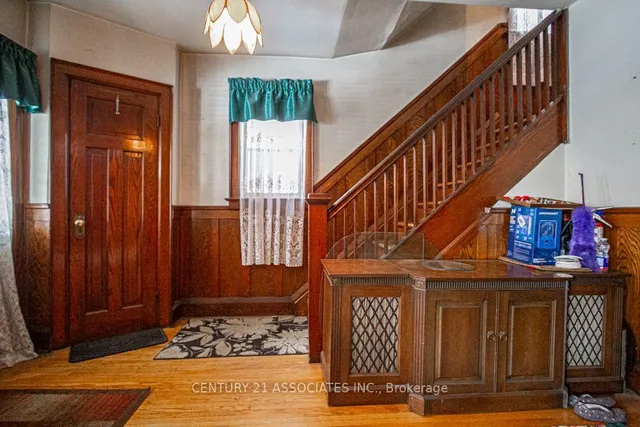 Additional property image - 634 Runnymede Rd