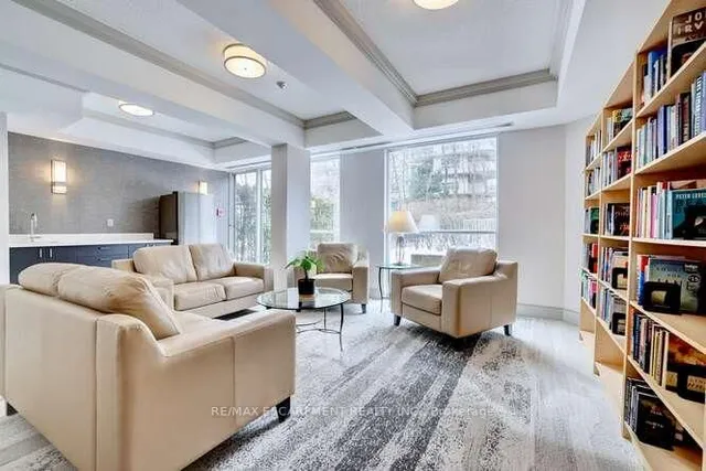 Additional property image - 2210 Lakeshore Rd Unit 504