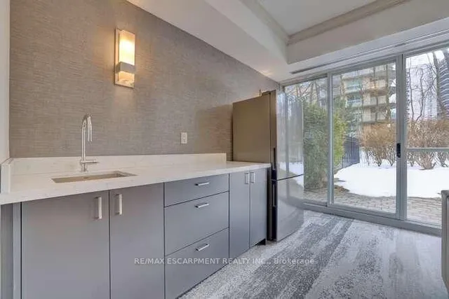 Additional property image - 2210 Lakeshore Rd Unit 504