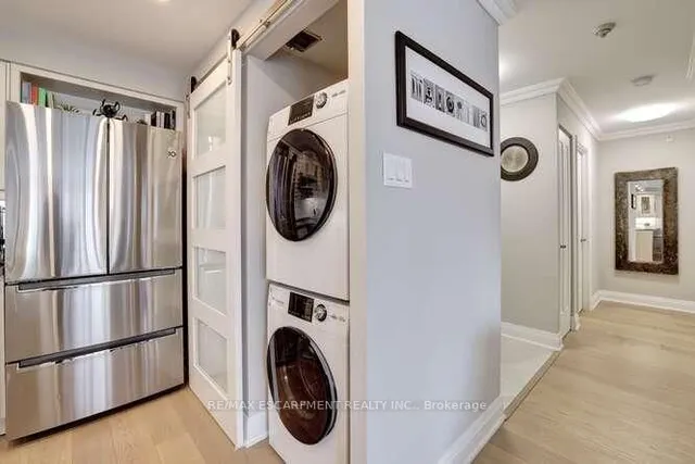 Additional property image - 2210 Lakeshore Rd Unit 504