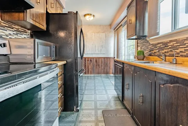 Additional property image - 769 Cabot Tr