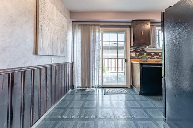 Additional property image - 769 Cabot Tr